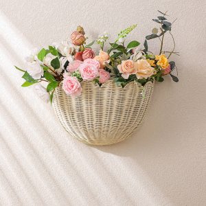 Scalloped Hanging Wicker Wall Basket